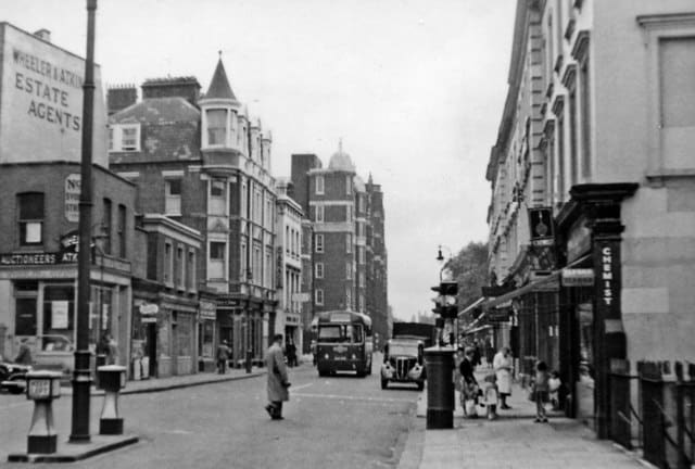 Westward on Fulham Road at Sydney Street, Chelsea, 1955